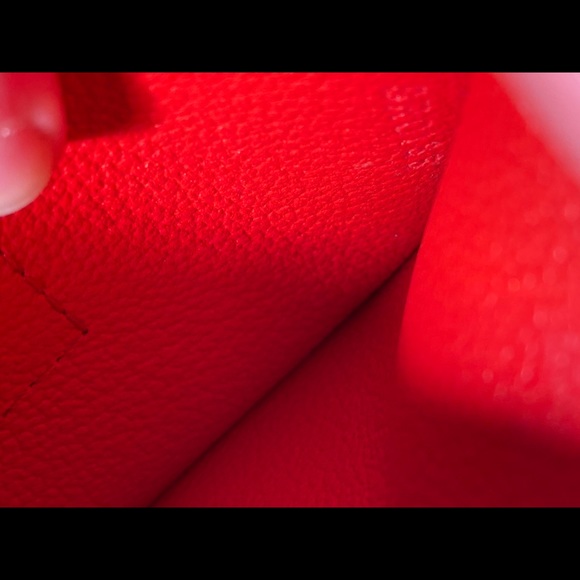 SOLD Louis Vuitton Pochette Cosmetique EPI Leather Red - Picture 8 of 13